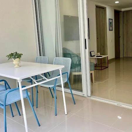 Escapada 2br En Ocean Drive Crypto Friendly Apartamento